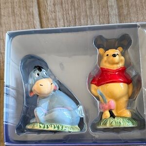 Enesco Disney Pooh and Eeyore salt and pepper shakers APX 3 inches brand new